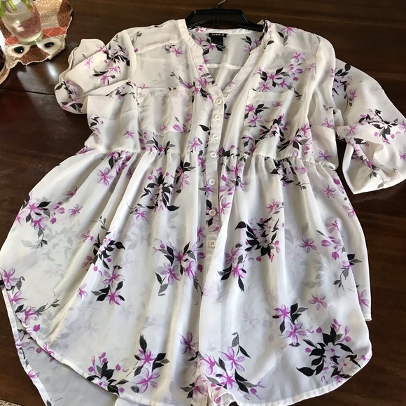 torrid Tops - Torrid high low blouse
